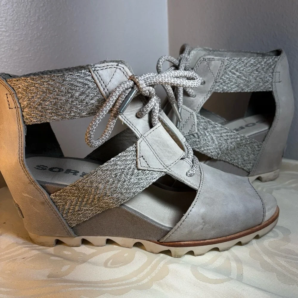 Sorel Women's Joanie Lace Wedge Sandals.